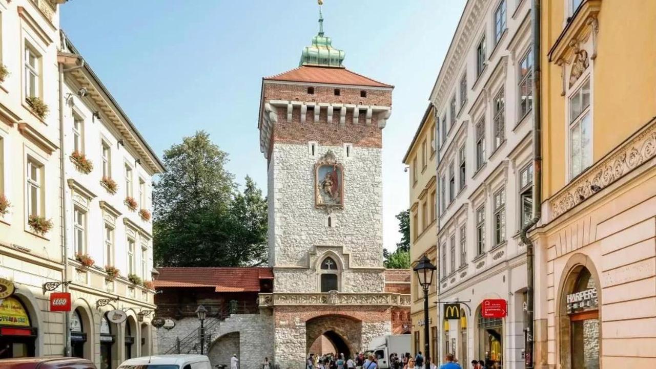 Amen Aparthotel Residence Krakau Buitenkant foto