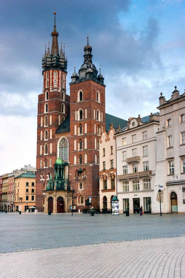 Amen Aparthotel Residence Krakau Buitenkant foto